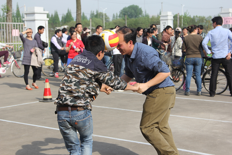 乐动官方网页版_乐动(中国)农化员工积极参加院趣味运动会